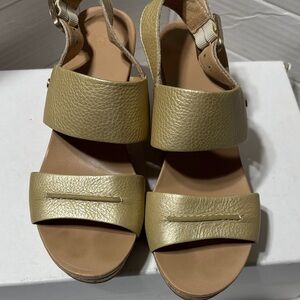 Ugg heel, leather upper wedge sandals. EUC